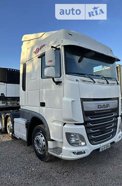 Тягач DAF XF 106 2015 в Костополе