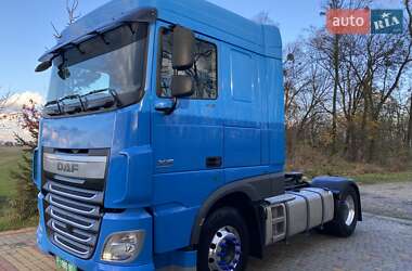 Тягач DAF XF 106 2015 в 
