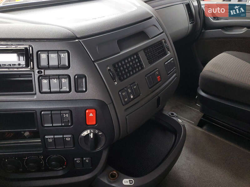 Тягач DAF XF 106 2017 в Рівному