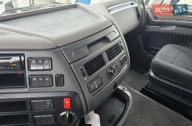 Тягач DAF XF 106 2017 в 