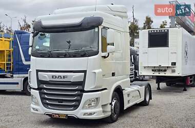 Тягач DAF XF 106 2017 в 