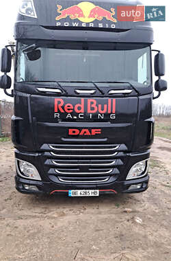 Грузовой фургон DAF XF 106 2016 в 