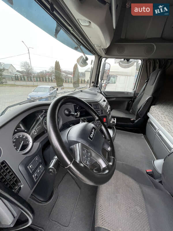 Тягач DAF XF 106 2015 в Черновцах