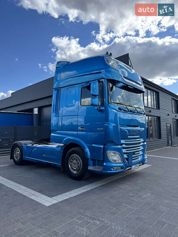 Тягач DAF XF 106 2017 в 