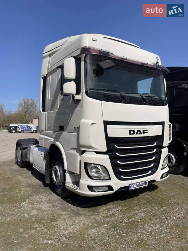 Тягач DAF XF 106 2015 в 
