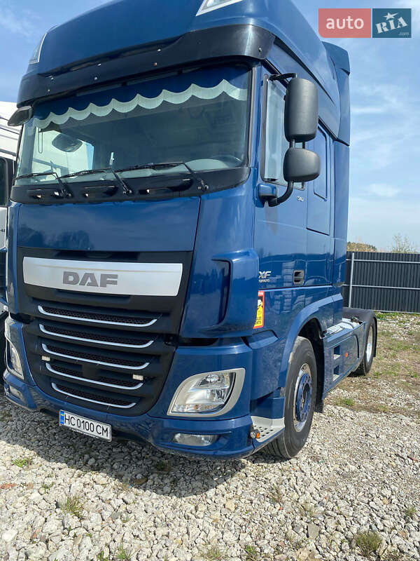 Тягач DAF XF 106 2016 в 