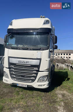 Тягач DAF XF 106 2014 в Стрию