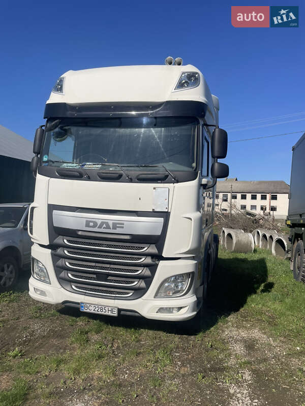 Тягач DAF XF 106 2014 в 