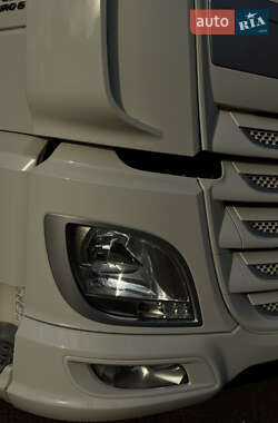 Тягач DAF XF 106 2015 в 