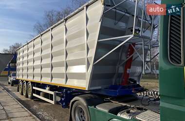 Самосвал DAF XF 106 2013 в 