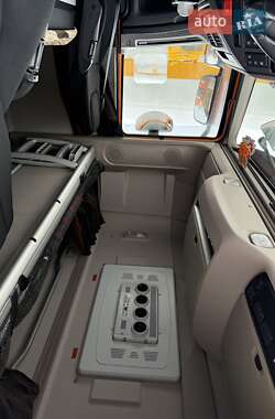 Тягач DAF XF 106 2020 в 