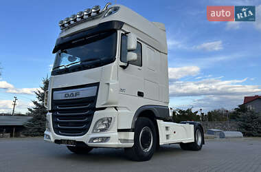 Тягач DAF XF 106 2016 в 