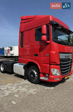 Тягач DAF XF 106 2017 в 