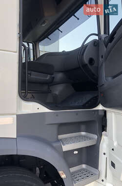 Тягач DAF XF 106 2015 в 