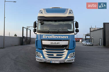 Тягач DAF XF 106 2017 в 