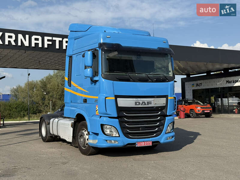 Тягач DAF XF 106 2015 в Дубно