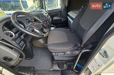 Тягач DAF XF 106 2017 в 