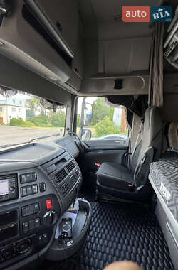 Тягач DAF XF 106 2017 в 