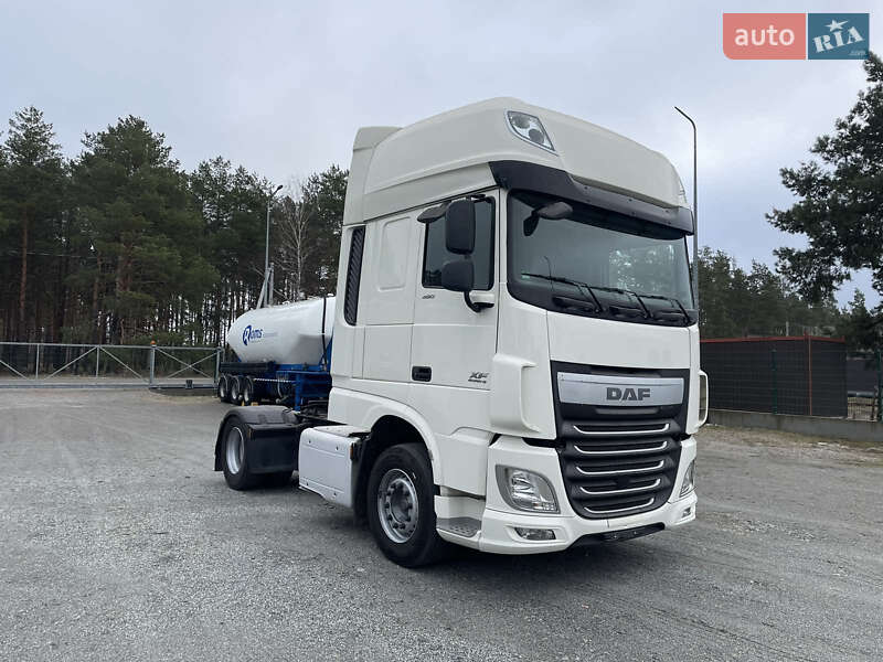 Тягач DAF XF 106 2015 в Вишгороді