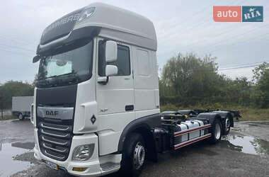Контейнеровоз DAF XF 106 2020 в 