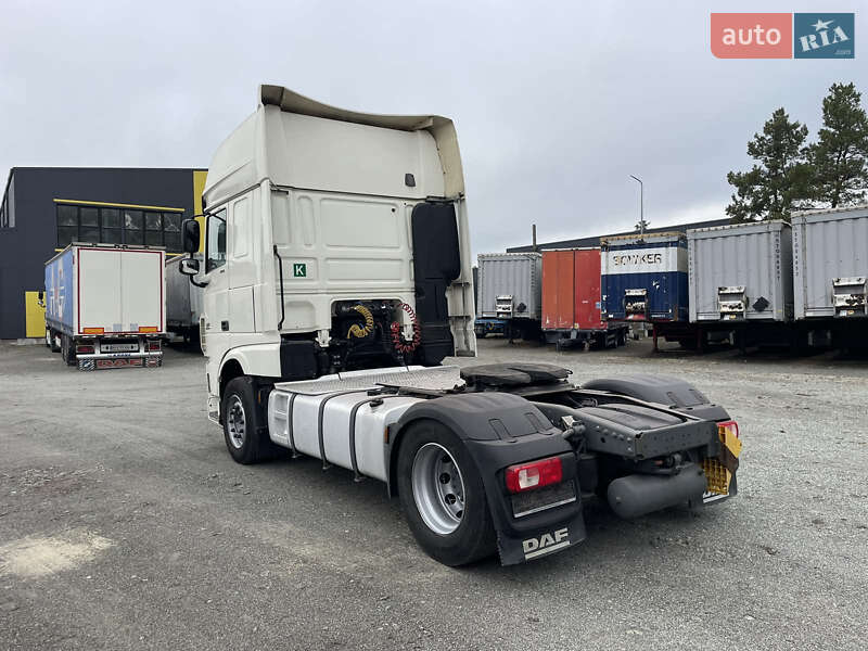 Тягач DAF XF 106 2015 в Вышгороде