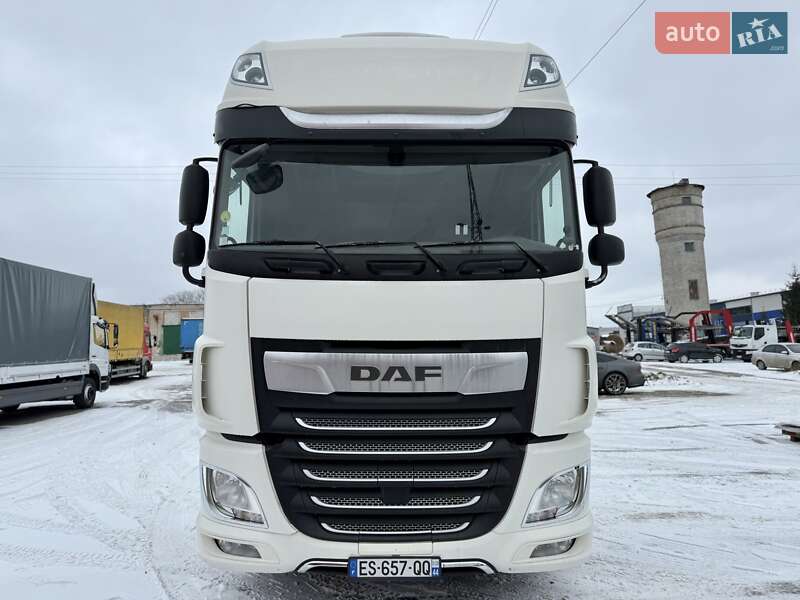 Тягач DAF XF 106 2017 в Ровно