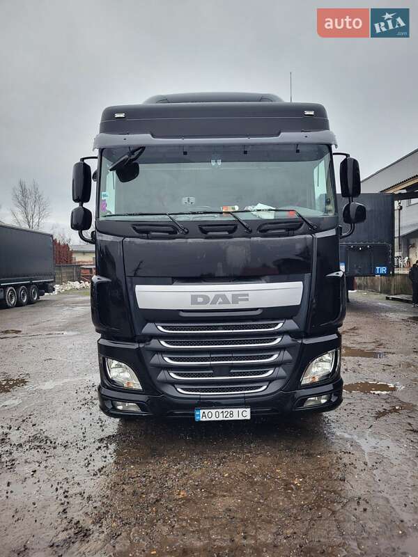 Тягач DAF XF 106 2016 в Мукачевому