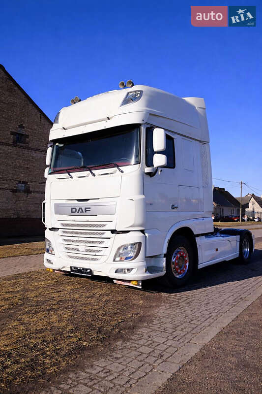 Тягач DAF XF 106 2017 в Тернополе