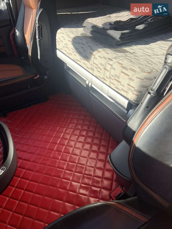 Тягач DAF XF 106 2017 в Тернополе