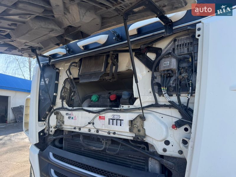 Тягач DAF XF 106 2014 в Дунаевцах