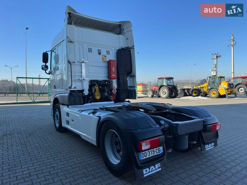 Тягач DAF XF 106 2015 в Виннице