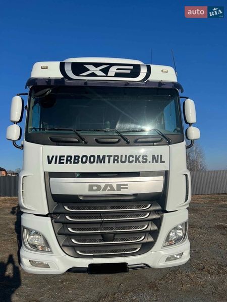 Тягач DAF XF 106 2014 в Ровно