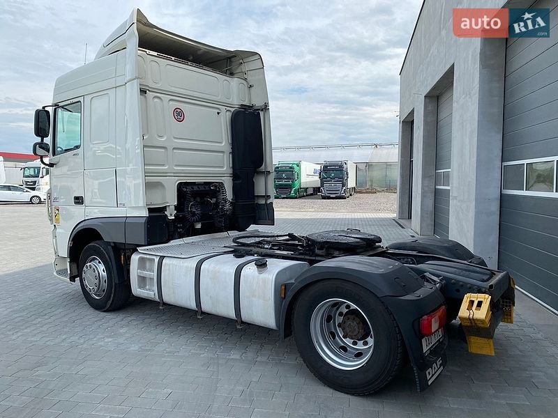 Тягач DAF XF 106 2015 в Мукачево