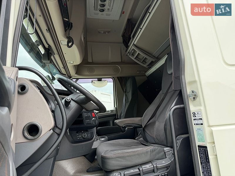Контейнеровоз DAF XF 106 2021 в Залещиках