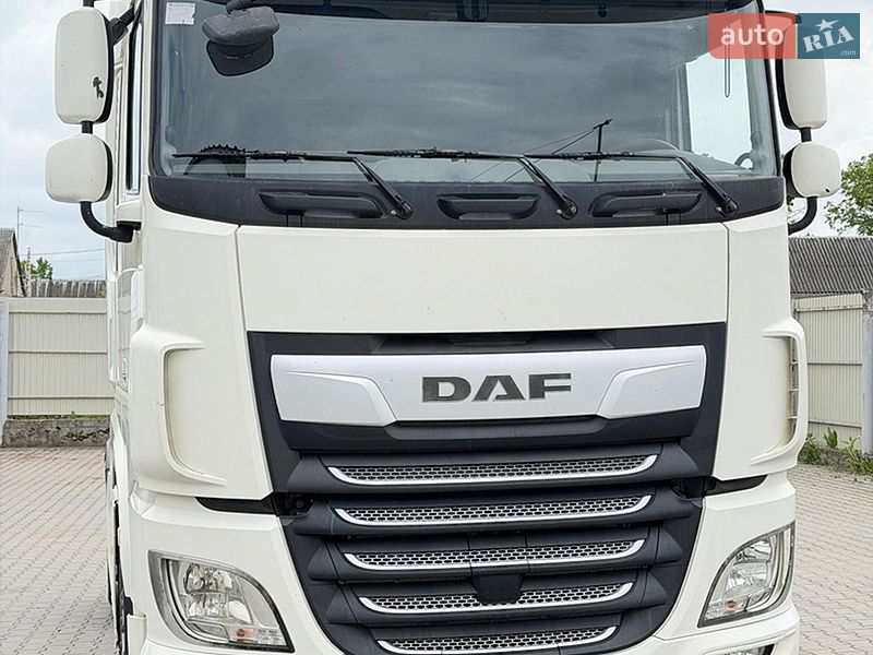 Тягач DAF XF 106 2017 в Староконстантинове