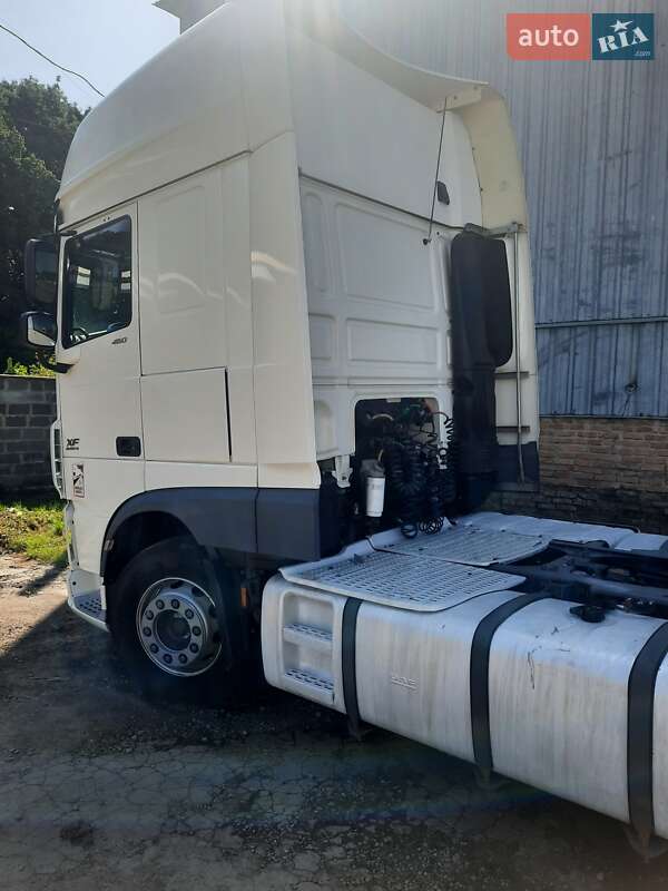 Тягач DAF XF 460 FT 2017 в Ровно