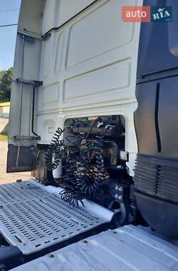 Тягач DAF XF 460 FT 2017 в 