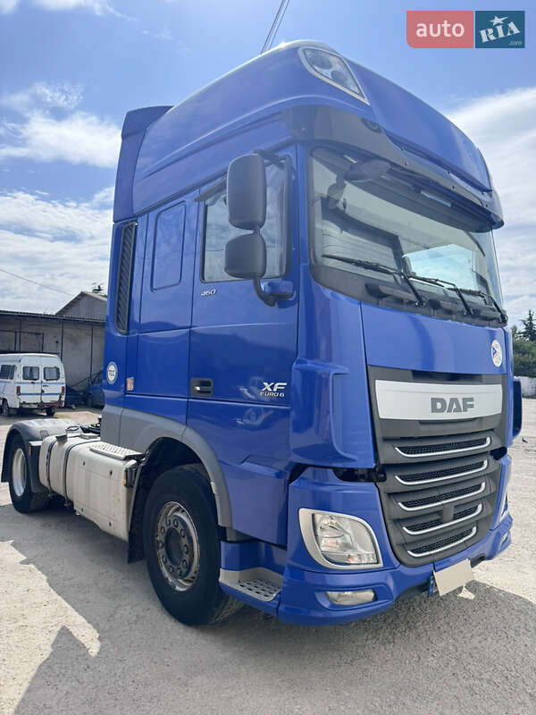 Тягач DAF XF 460 FT 2014 в 