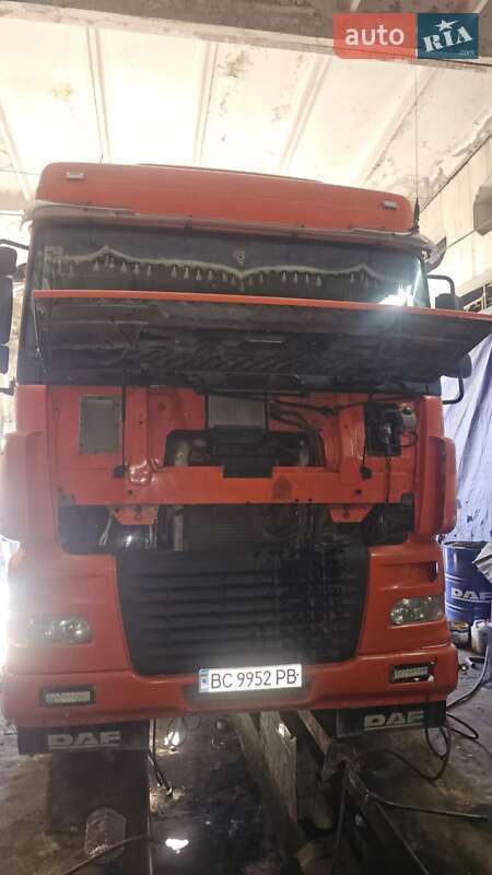 Самоскид DAF XF 460 FT 2001 в Львові