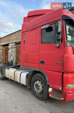 Тягач DAF XF 95.430 2003 в 