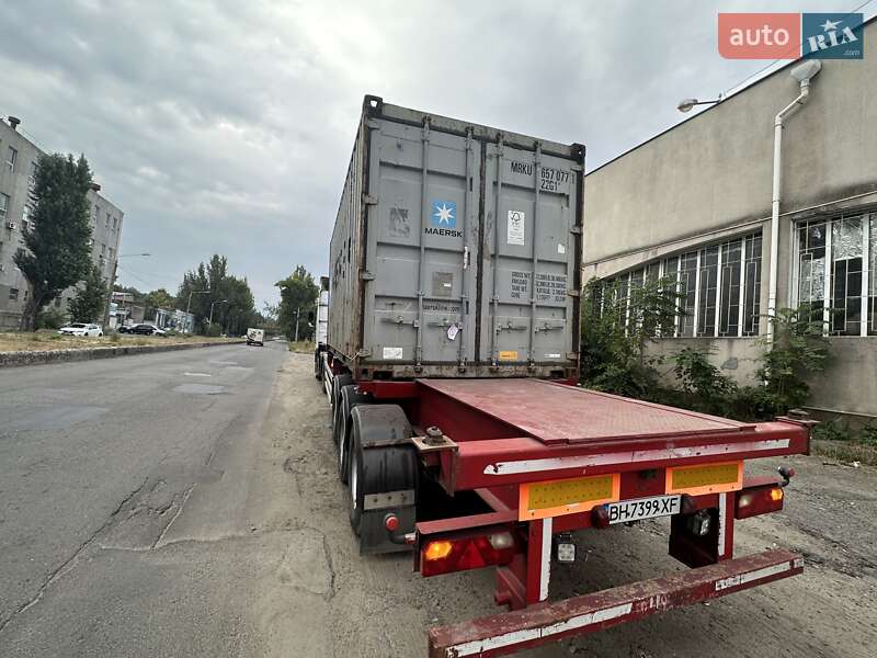 Контейнеровоз DAF XF 95.430 2004 в Одесі