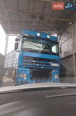 Зерновоз DAF XF 95.430 2000 в Врадиевке