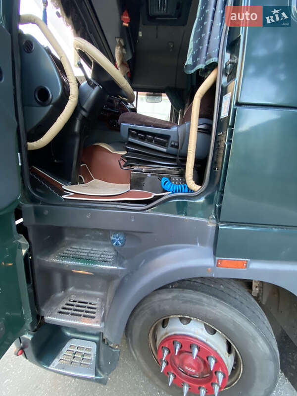 Тягач DAF XF 95.430 2000 в Києві