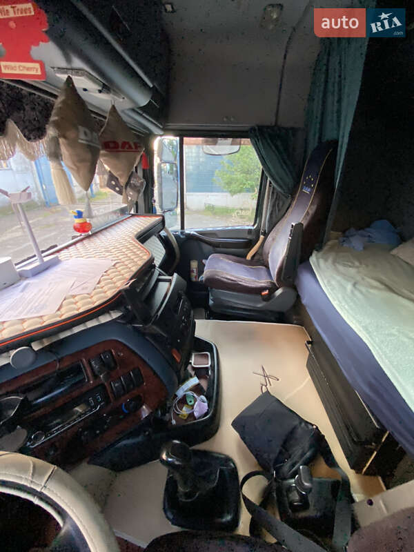 Тягач DAF XF 95.430 2000 в Києві