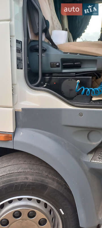 Тягач DAF XF 95.430 2006 в Львове фото 8 Тягач DAF XF 95.430 2006 в Львове