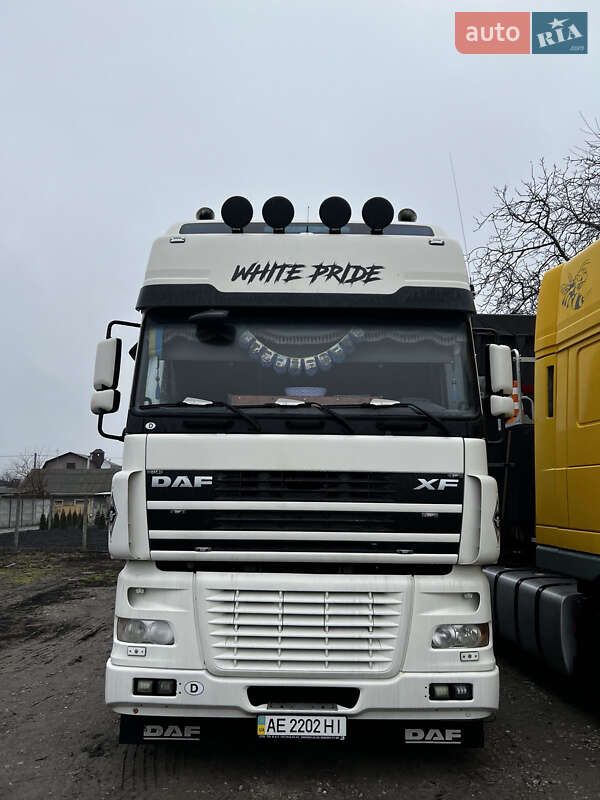 Цистерна DAF XF 95.430 2004 в Кривому Розі