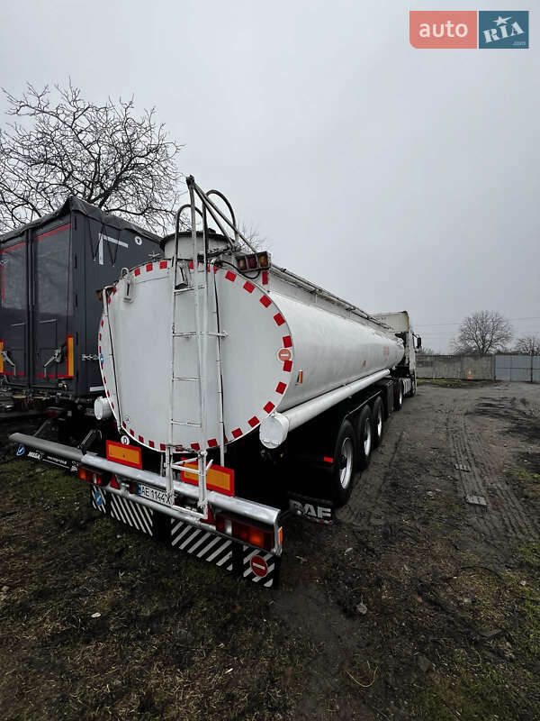 Цистерна DAF XF 95.430 2004 в Кривому Розі