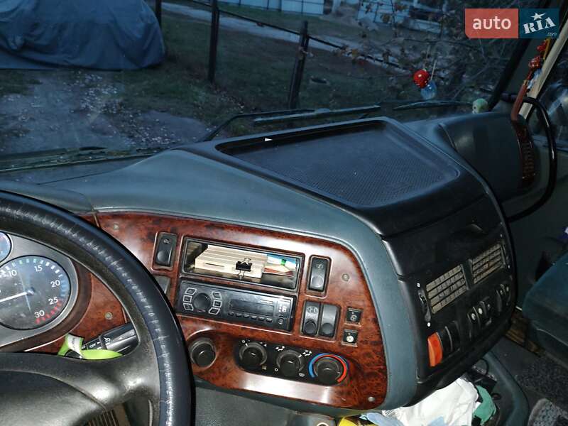 Тягач DAF XF 95.480 2006 в Ніжині