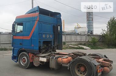 Тягач DAF XF 95 2000 в Киеве