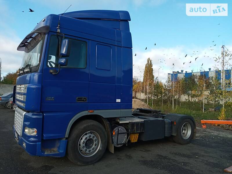 Тягач DAF XF 95 2005 в Чернигове